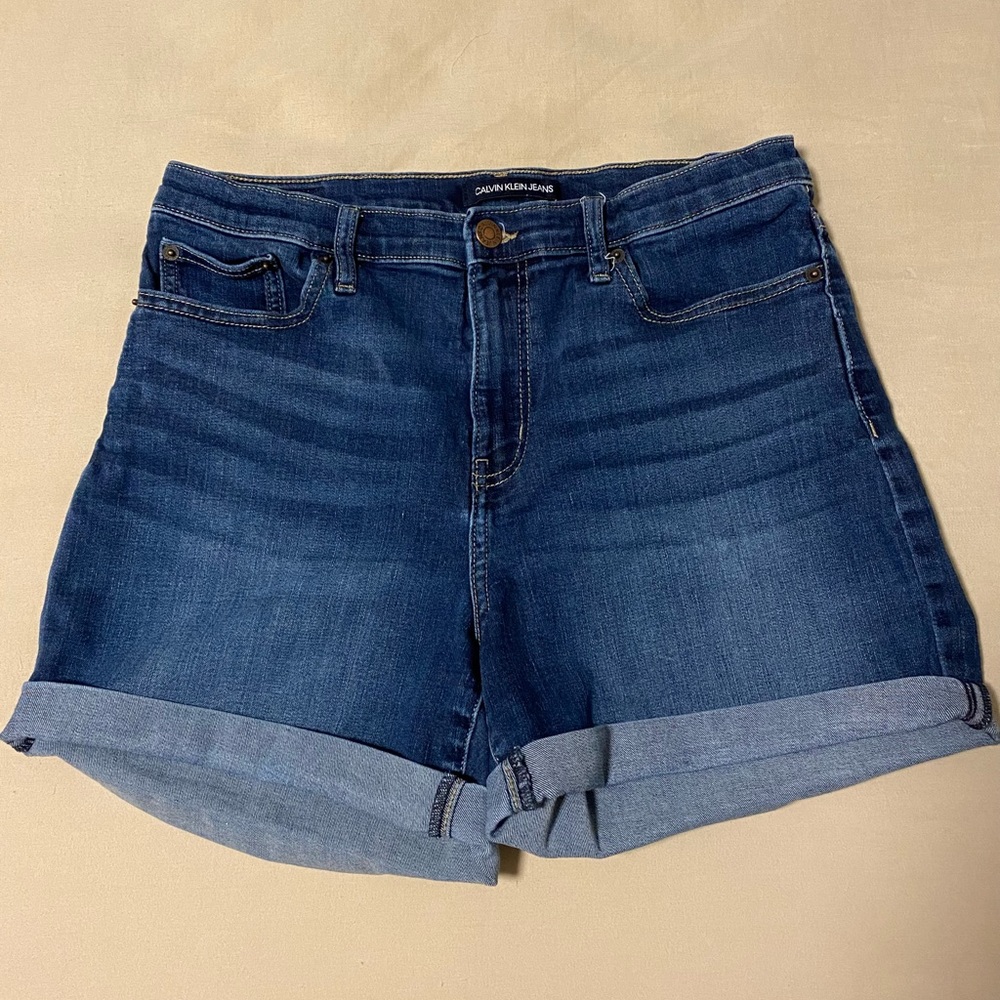 Calvin Klein short pants